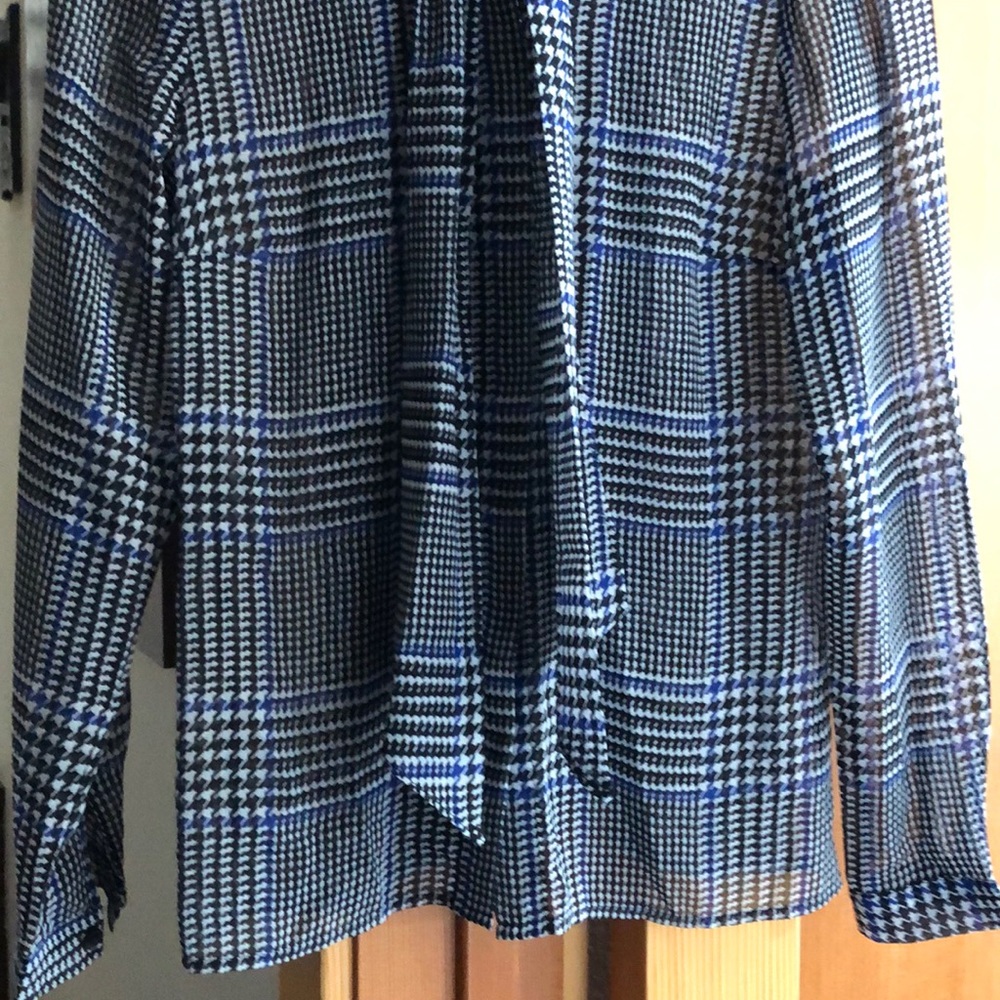 Michael Kors button down blouse - Picture 2 of 3